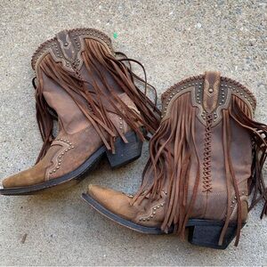 Rockin Country Collection Fringe Style Leather Cowgirl Boots